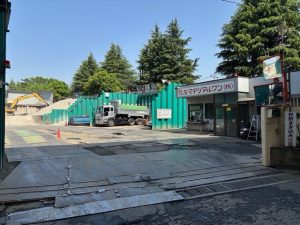 川口工場の外観